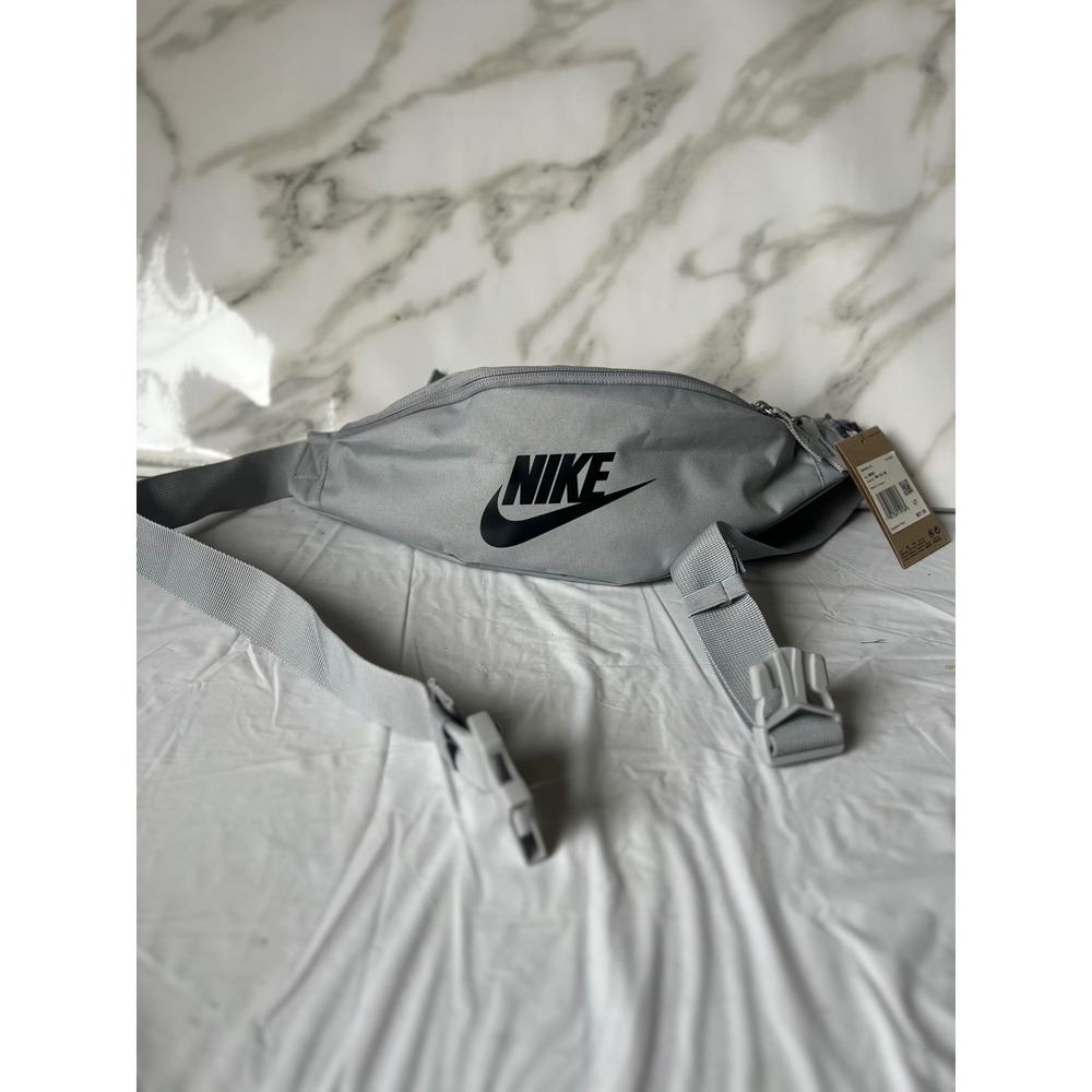 Nike Heritage Waistpack Wolf Grey Adjustable Belt Bag DB0490-012 NEW